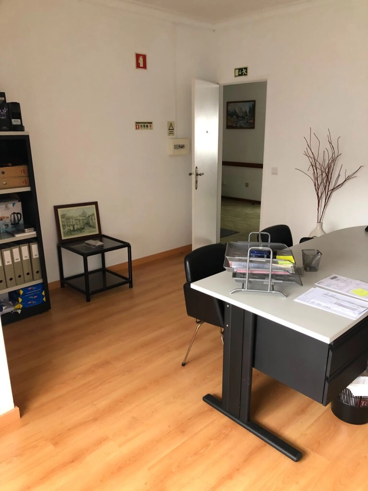 Escritório para Arrendamento em Vila de Prado Foto 5