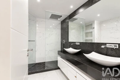 Apartamento T4 para Arrendamento em Lumiar