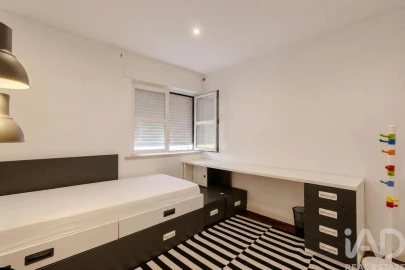 Apartamento T4 para Arrendamento em Lumiar