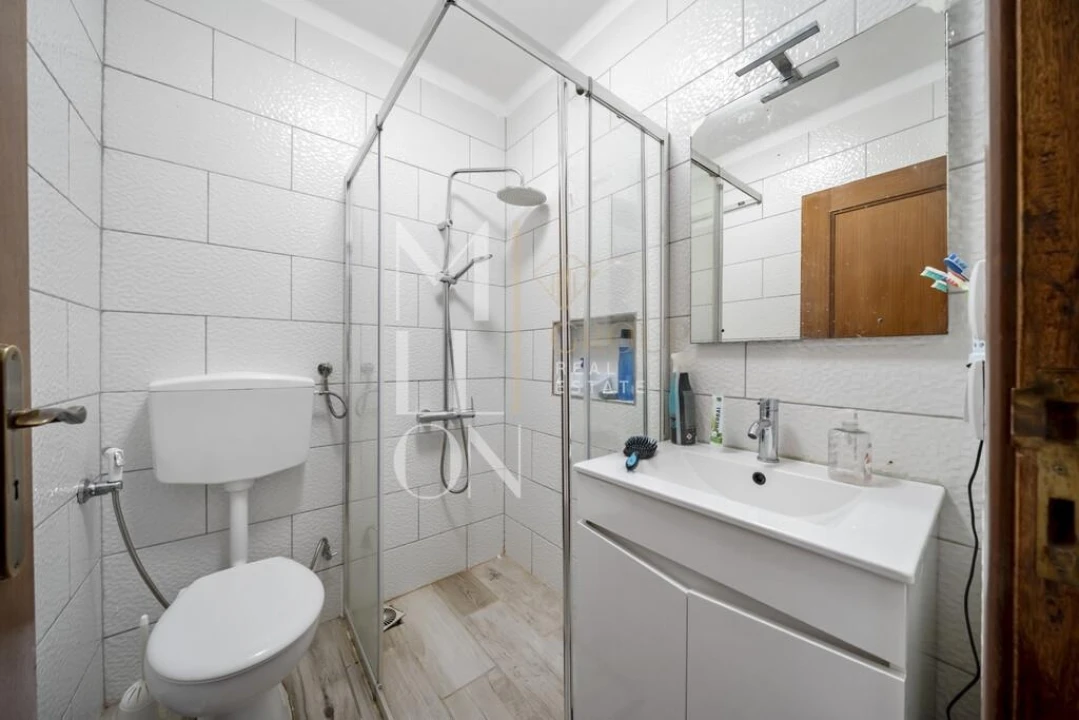 Apartamento T2 para Venda em Albufeira e Olhos de Água Foto 14