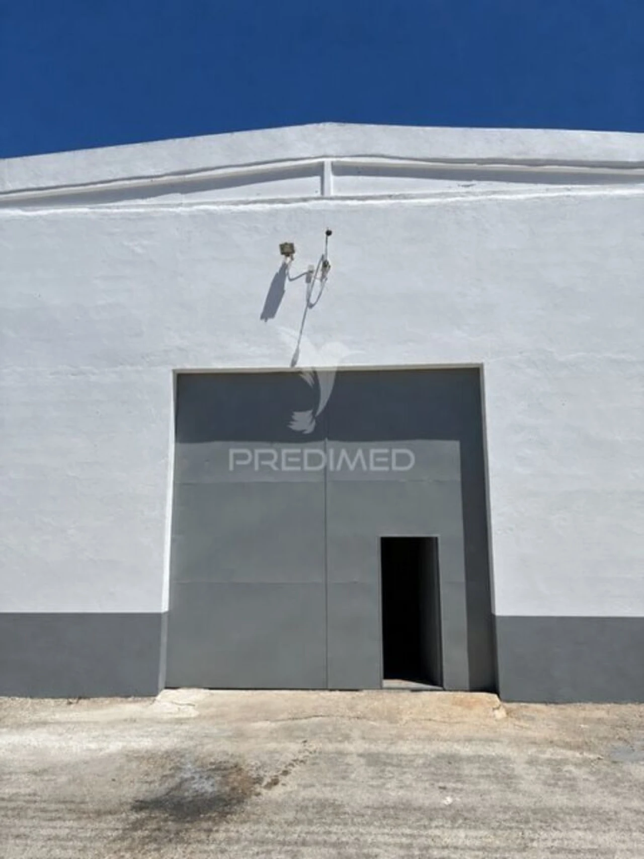 Armazém para Arrendamento em Pechão Foto 1