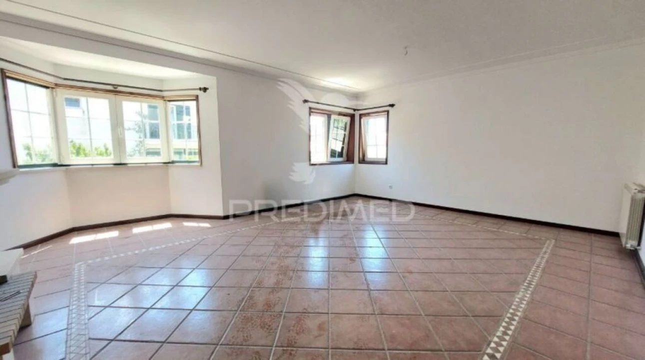 Apartamento T3 para Venda em Eixo e Eirol Foto 2
