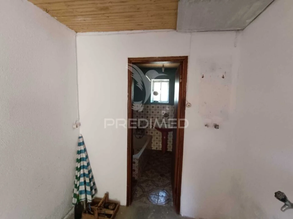 Apartamento T3 para Venda em Alcongosta Foto 10