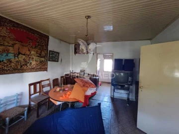 Apartamento T3 para Venda em Alcongosta