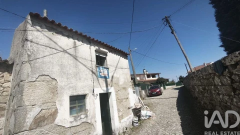Moradia T1 para Venda em Seixo da Beira