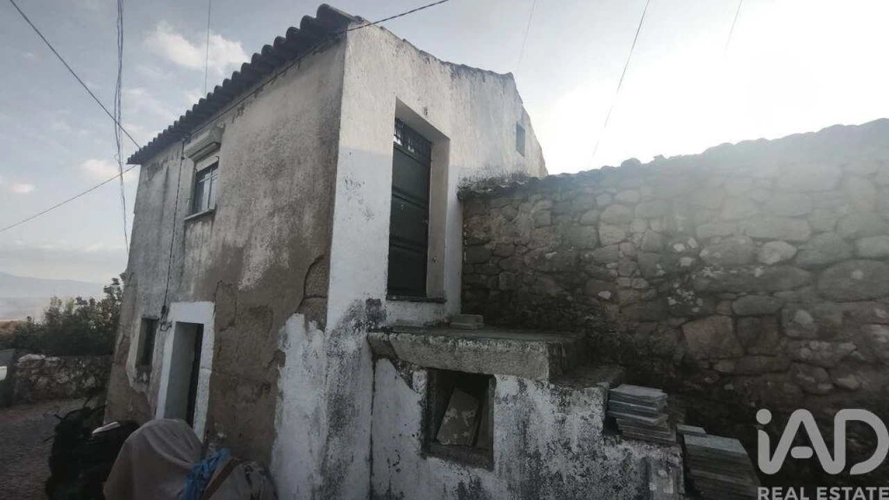Moradia T1 para Venda em Seixo da Beira Foto 2