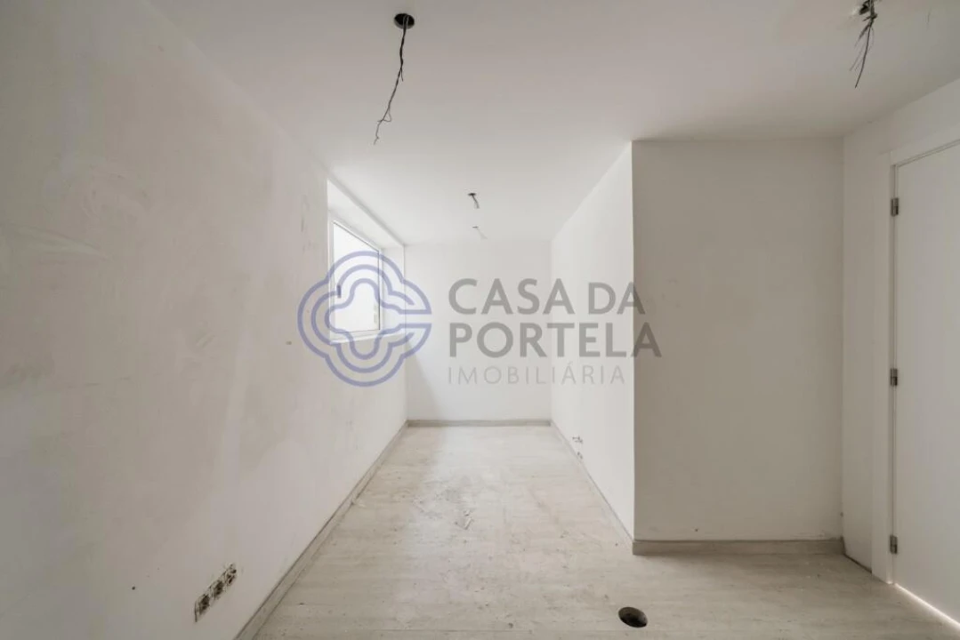 Moradia T4 para Venda em Cidade da Maia Foto 32