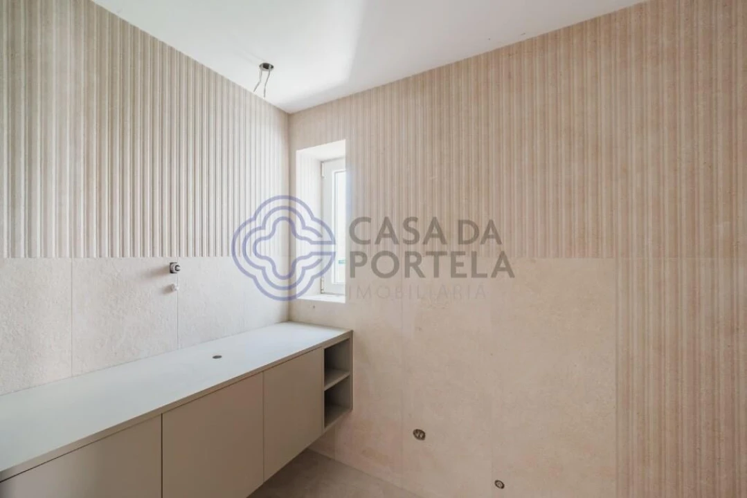 Moradia T4 para Venda em Cidade da Maia Foto 18