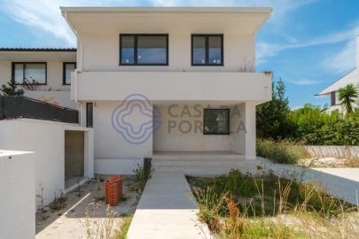 Moradia T4 para Venda em Cidade da Maia