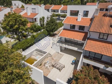 Moradia T4 para Venda em Cidade da Maia