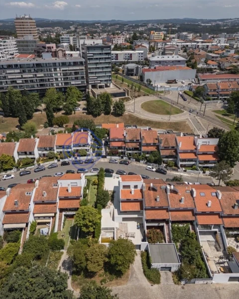 Moradia T4 para Venda em Cidade da Maia