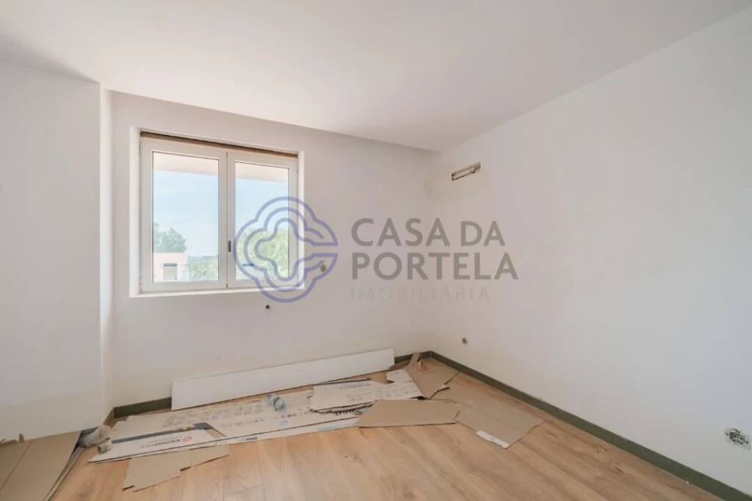 Moradia T4 para Venda em Cidade da Maia Foto 24