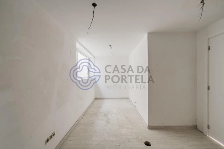Moradia T4 para Venda em Cidade da Maia Foto 32