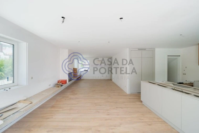 Moradia T4 para Venda em Cidade da Maia Foto 14