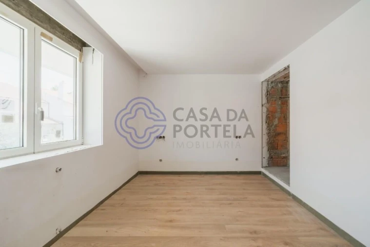 Moradia T4 para Venda em Cidade da Maia Foto 15