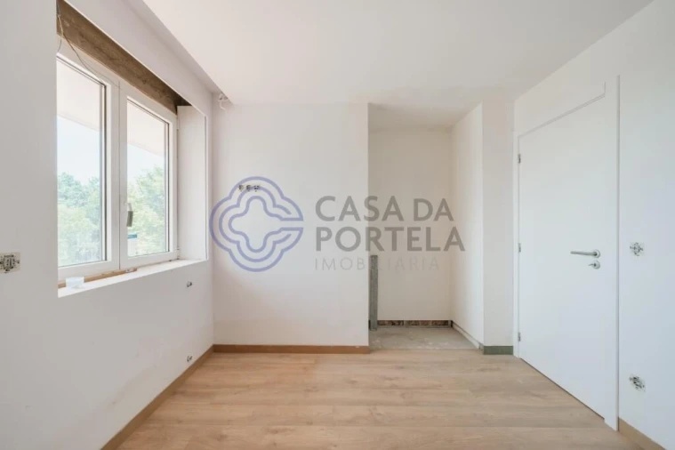 Moradia T4 para Venda em Cidade da Maia Foto 29