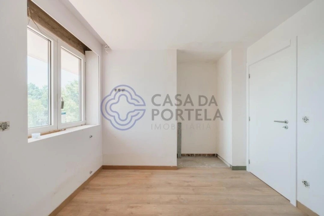 Moradia T4 para Venda em Cidade da Maia Foto 29