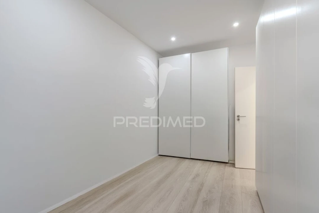 Apartamento T3 para Venda em Beato Foto 12