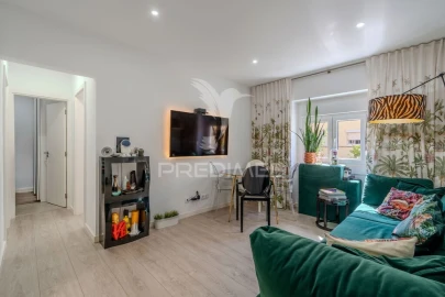 Apartamento T3 para Venda em Beato