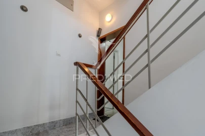 Apartamento T3 para Venda em Beato