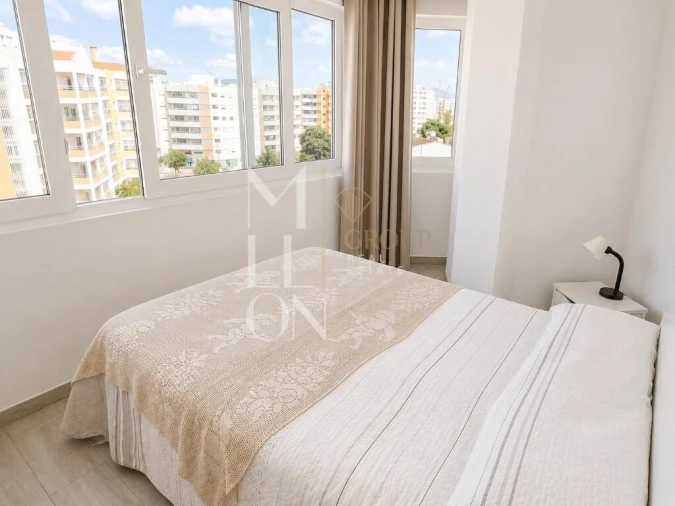 Apartamento T2 para Venda em Portimão Foto 14
