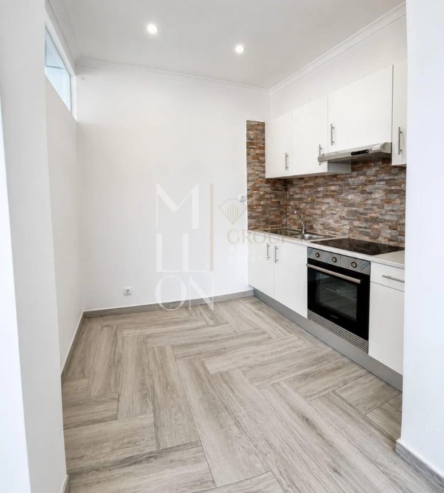 Apartamento T2 para Venda em Portimão Foto 6