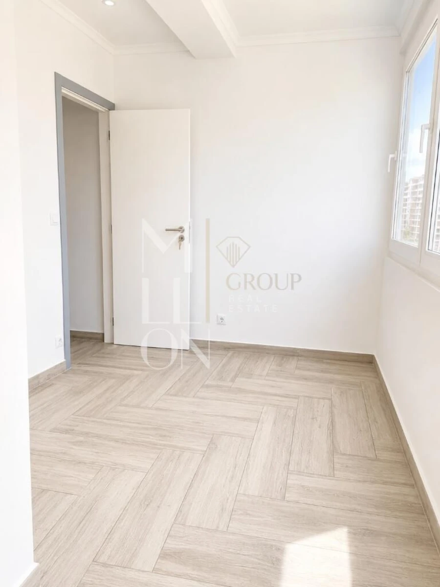 Apartamento T2 para Venda em Portimão Foto 12