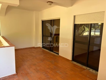 Apartamento T2 para Venda em Albufeira e Olhos de Água