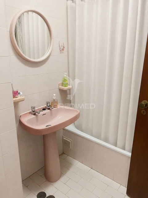 Apartamento T2 para Venda em Albufeira e Olhos de Água