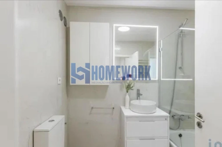 Apartamento T3 para Arrendamento em Avenidas Novas Foto 10
