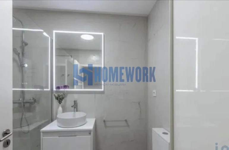 Apartamento T3 para Arrendamento em Avenidas Novas Foto 11