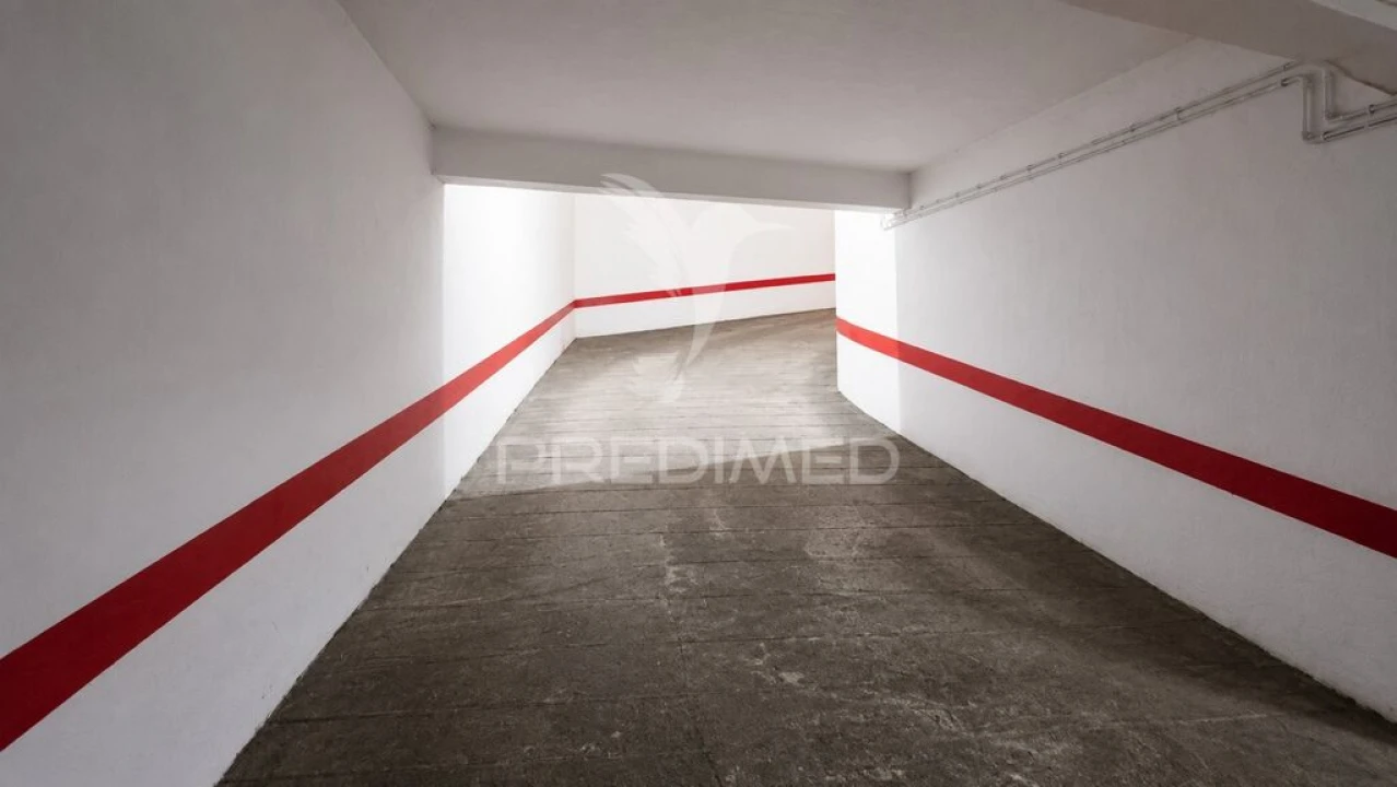 Apartamento T2 para Venda em Portimão Foto 20