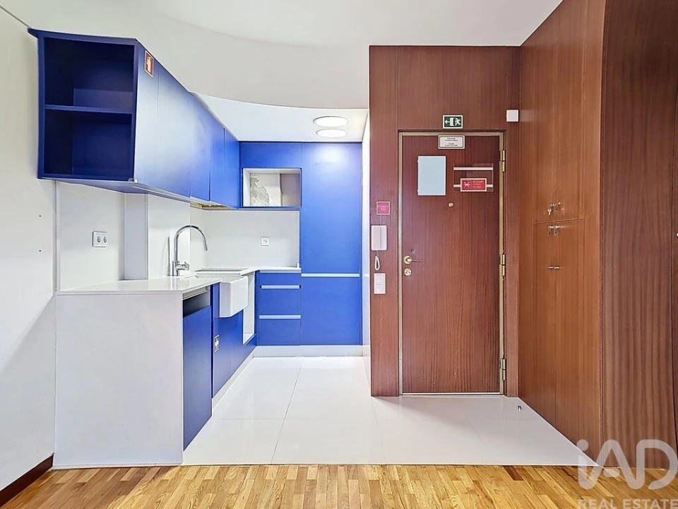 Apartamento T1 para Venda em Cedofeita, Santo Ildefonso, Sé, Miragaia, São Nicolau e Vitória Foto 9