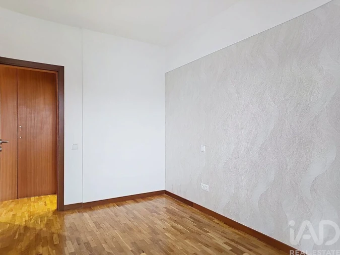 Apartamento T1 para Venda em Cedofeita, Santo Ildefonso, Sé, Miragaia, São Nicolau e Vitória Foto 3