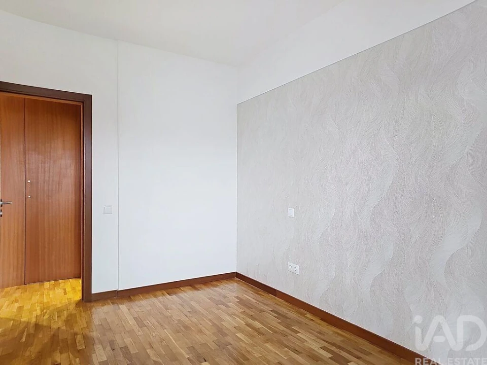 Apartamento T1 para Venda em Cedofeita, Santo Ildefonso, Sé, Miragaia, São Nicolau e Vitória Foto 3