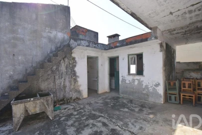 Moradia T3 para Venda em Cumeeira