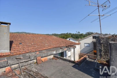 Moradia T3 para Venda em Cumeeira