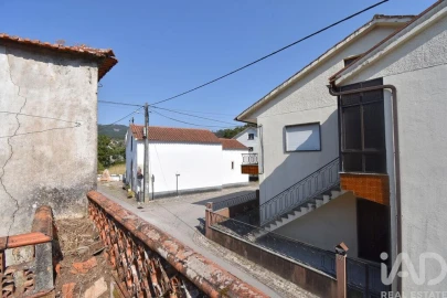 Moradia T3 para Venda em Cumeeira