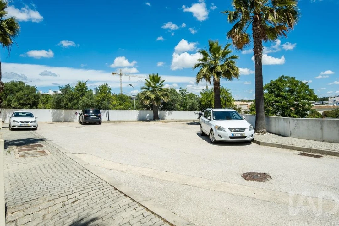 Moradia T3 para Venda em Ferreiras Foto 40