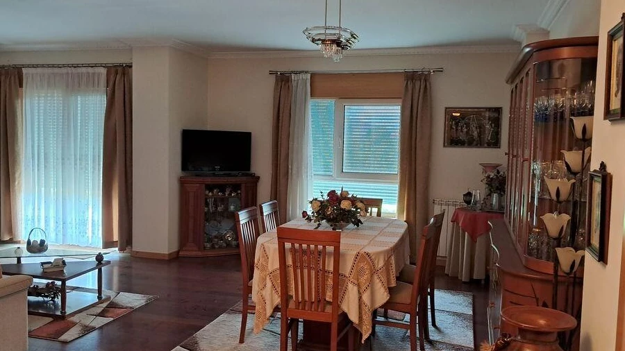 Apartamento T3 para Venda em Mazedo e Cortes