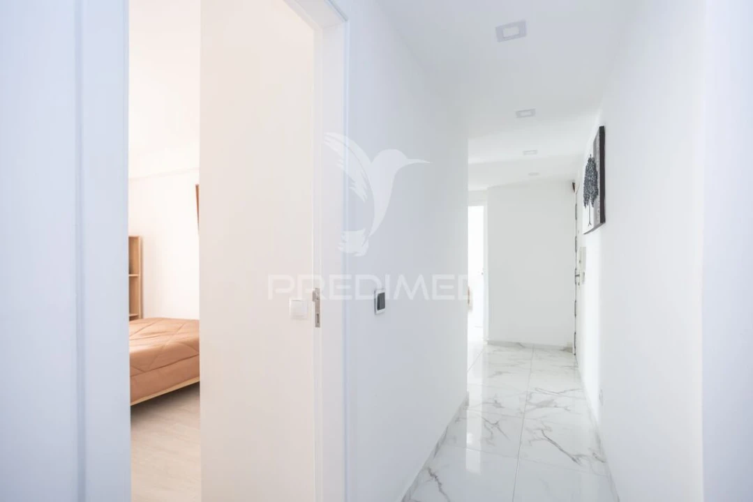 Apartamento T2 para Venda em Laranjeiro e Feijó Foto 8