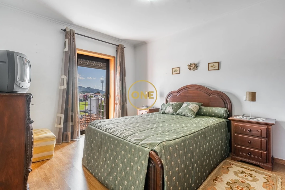 Apartamento T2 para Venda em Passos Foto 11