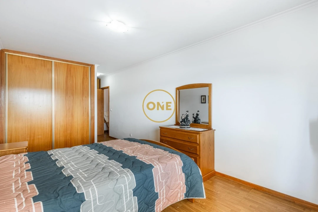 Apartamento T2 para Venda em Passos Foto 17