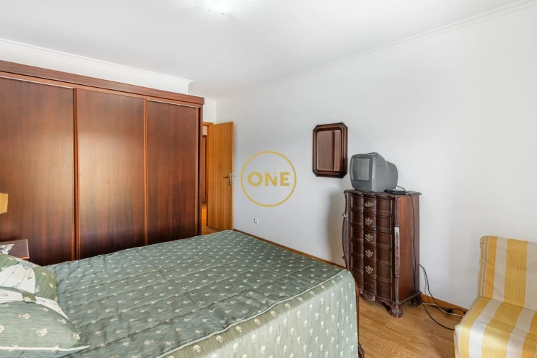 Apartamento T2 para Venda em Passos Foto 12