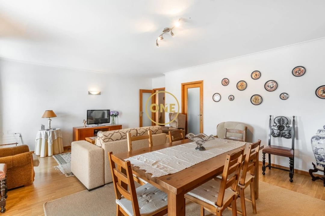Apartamento T2 para Venda em Passos Foto 5