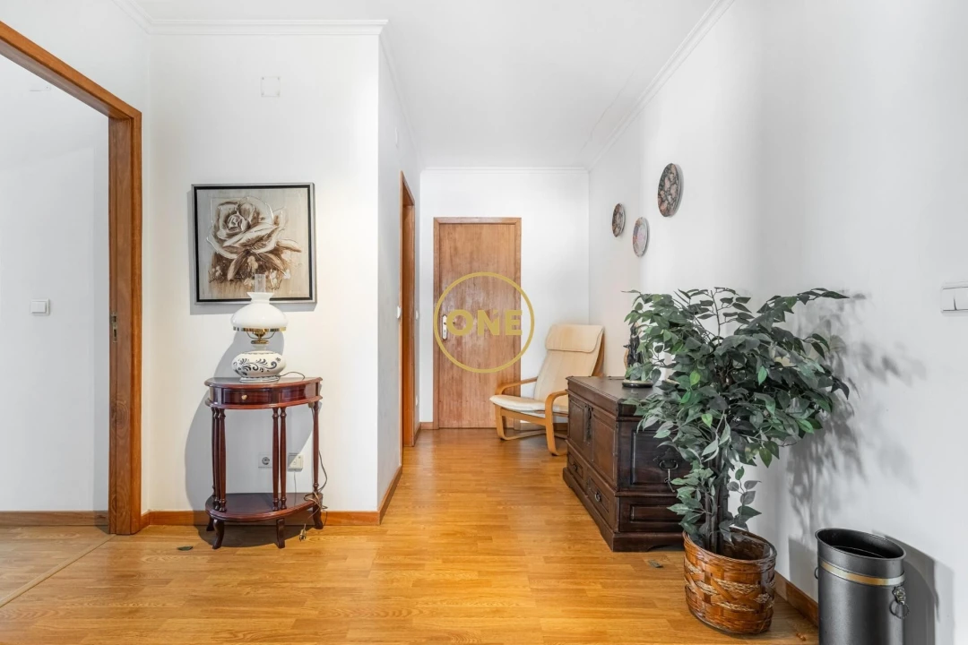 Apartamento T2 para Venda em Passos Foto 4