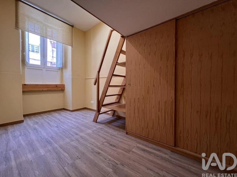 Apartamento T5 para Venda em Arroios Foto 22