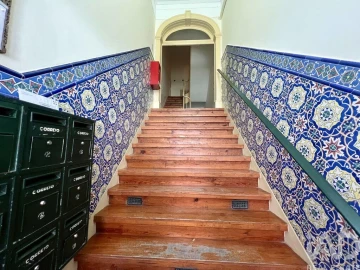 Apartamento T5 para Venda em Arroios