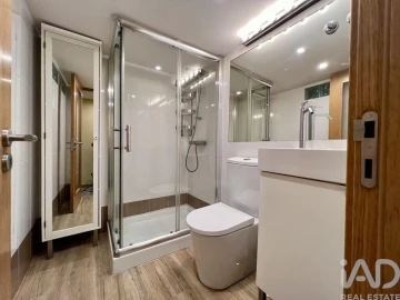 Apartamento T5 para Venda em Arroios