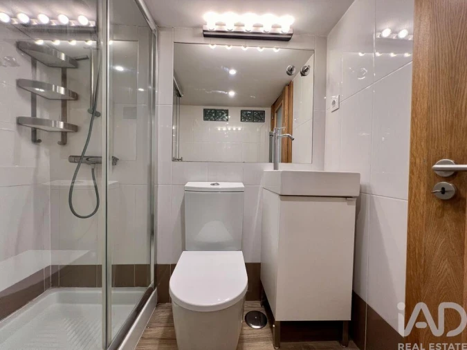 Apartamento T5 para Venda em Arroios Foto 20